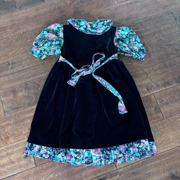 Vintage Jo Lene Girls Dress Small 6 Black Floral Velvet Collared Made in USA - Picture 2 of 9